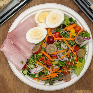 Fresh salad and healthy lunch options available online